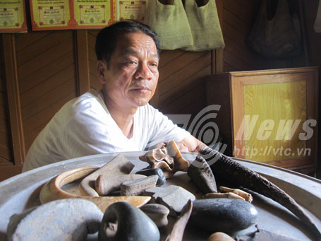 Các bảo bối gia truyền vô giá của thầy mo Lựng 