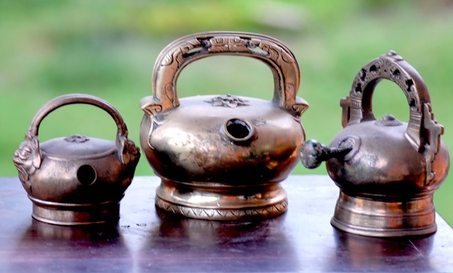 Bộ sưu tập 'Ông bình vôi' tiền tỷ ở đất Tây Đô